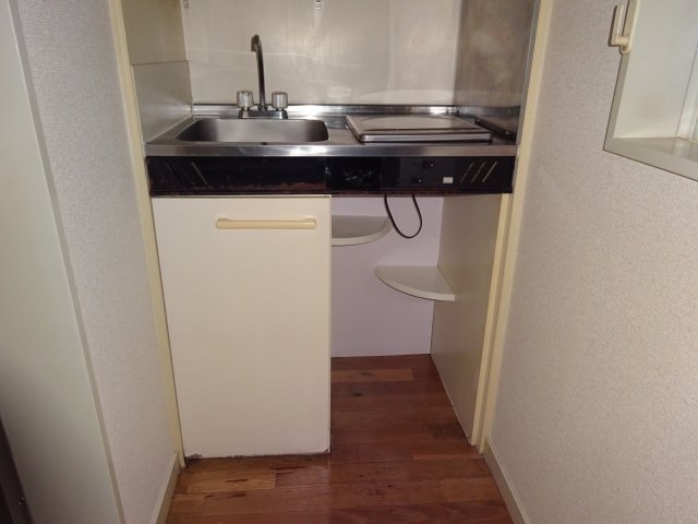 キッチン　別部屋写真、サンプルになります