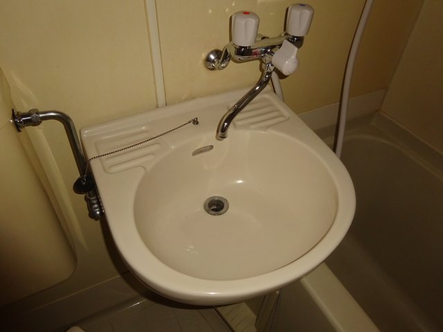洗面設備　別部屋写真、サンプルになります