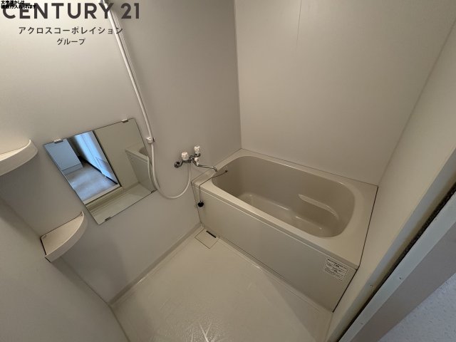 バス・シャワールーム　バストイレセパレートタイプの浴室♪