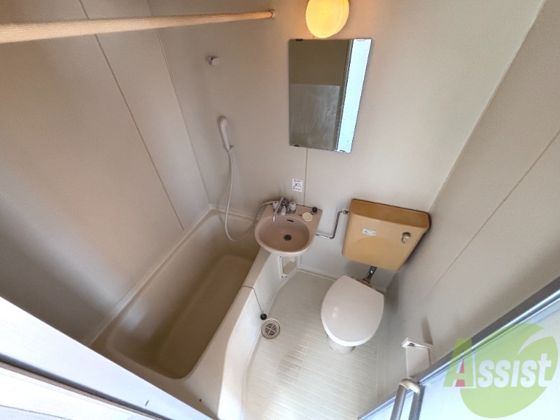 バス・シャワールーム