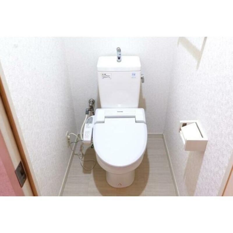 トイレ　ウォシュレットもサービス設置