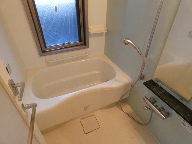 バス・シャワールーム　バス