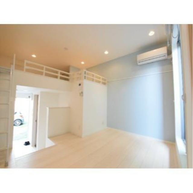 居室・リビング　参考写真です。