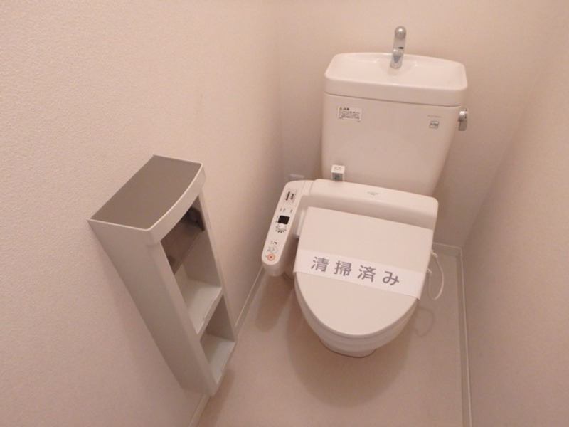 トイレ　図面と現状に相違がある場合には現状を優先