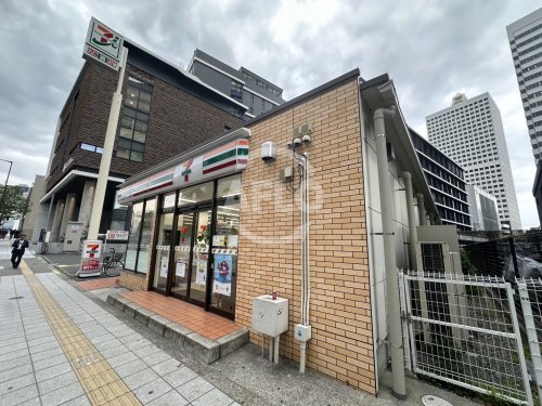 コンビニ　セブンイレブン 大阪中之島6丁目店（コンビニ）まで338m