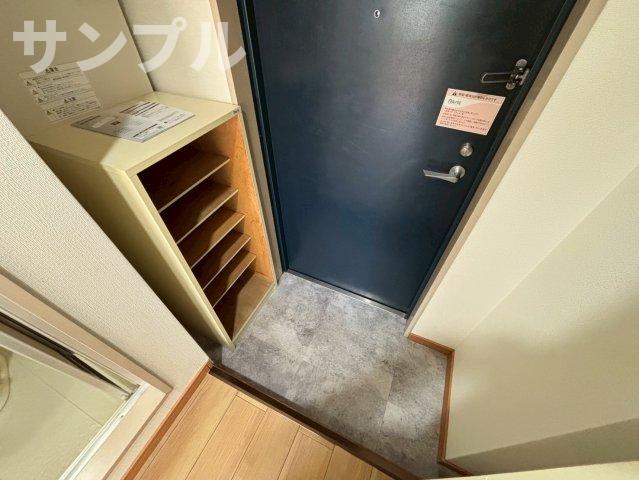 玄関　加島ハイツ