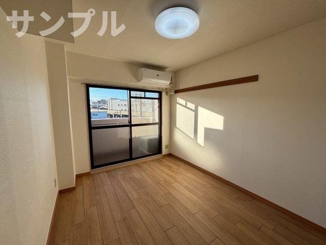 居室・リビング　加島ハイツ