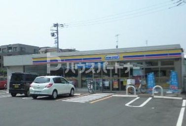 コンビニ　ミニストップ前原東3丁目店（コンビニ）まで370m