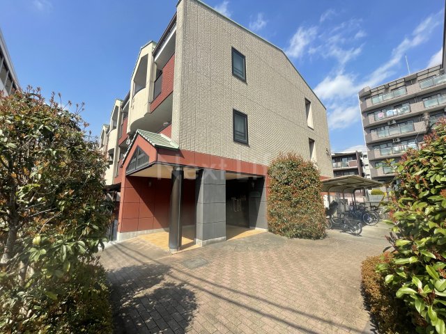 建物外観　フォンテーヌ