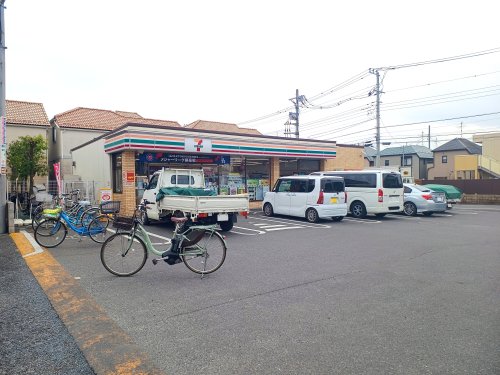 コンビニ　セブンイレブン葛飾新宿3丁目店（コンビニ）まで213m