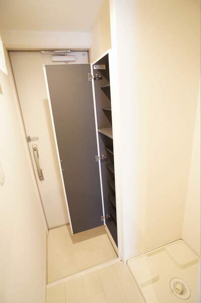 玄関　収納充実の玄関♪