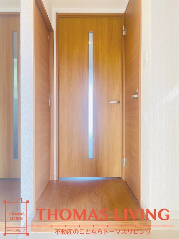 玄関　玄関　※別号室参考写真