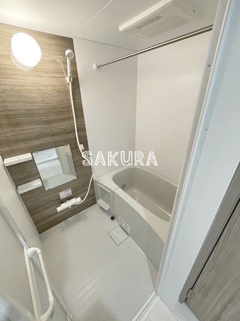 バス・シャワールーム　日々の疲れを癒すお風呂です♪