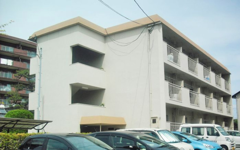 駐車場　駐車場完備です