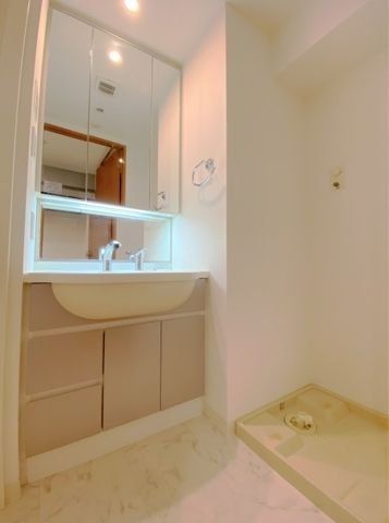 洗面設備　お部屋探しは株式会社　タウンハウジング　までお気軽にお問合…