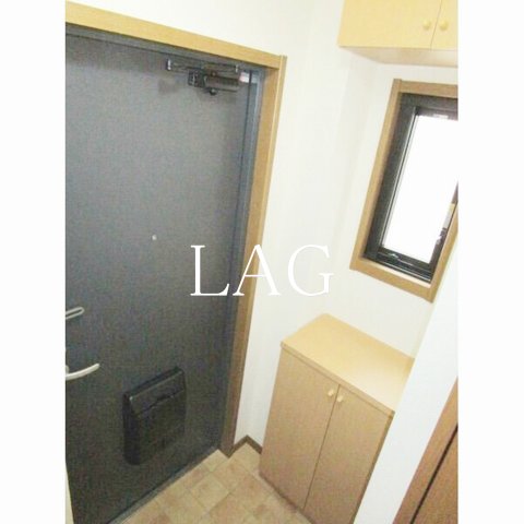 玄関　玄関です。