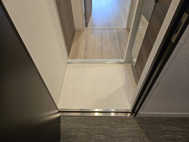 玄関　CREST TAPP東別院