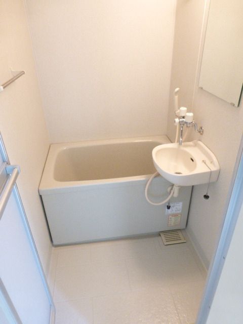 バス・シャワールーム　★きれいなお風呂です★