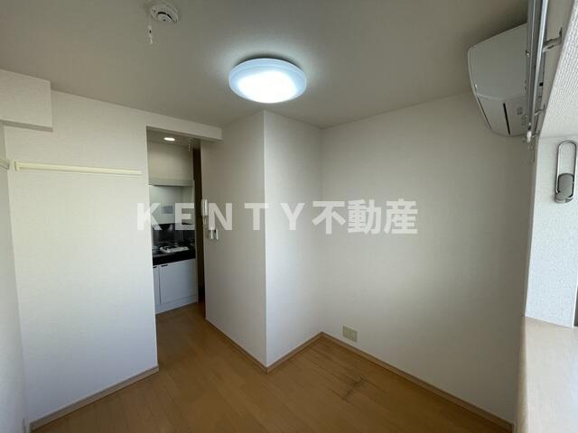 居室・リビング　ゆったり過ごせる居間です