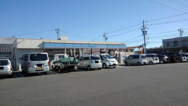 コンビニ　ローソン 鈴鹿本田技研前店（コンビニ）まで971m