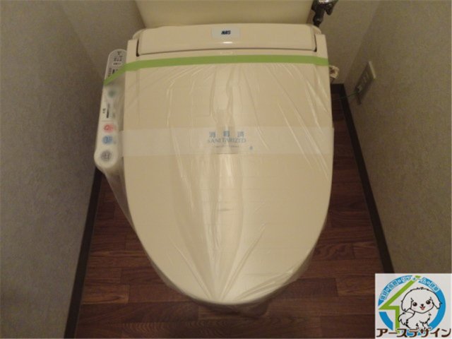 トイレ　パース写真