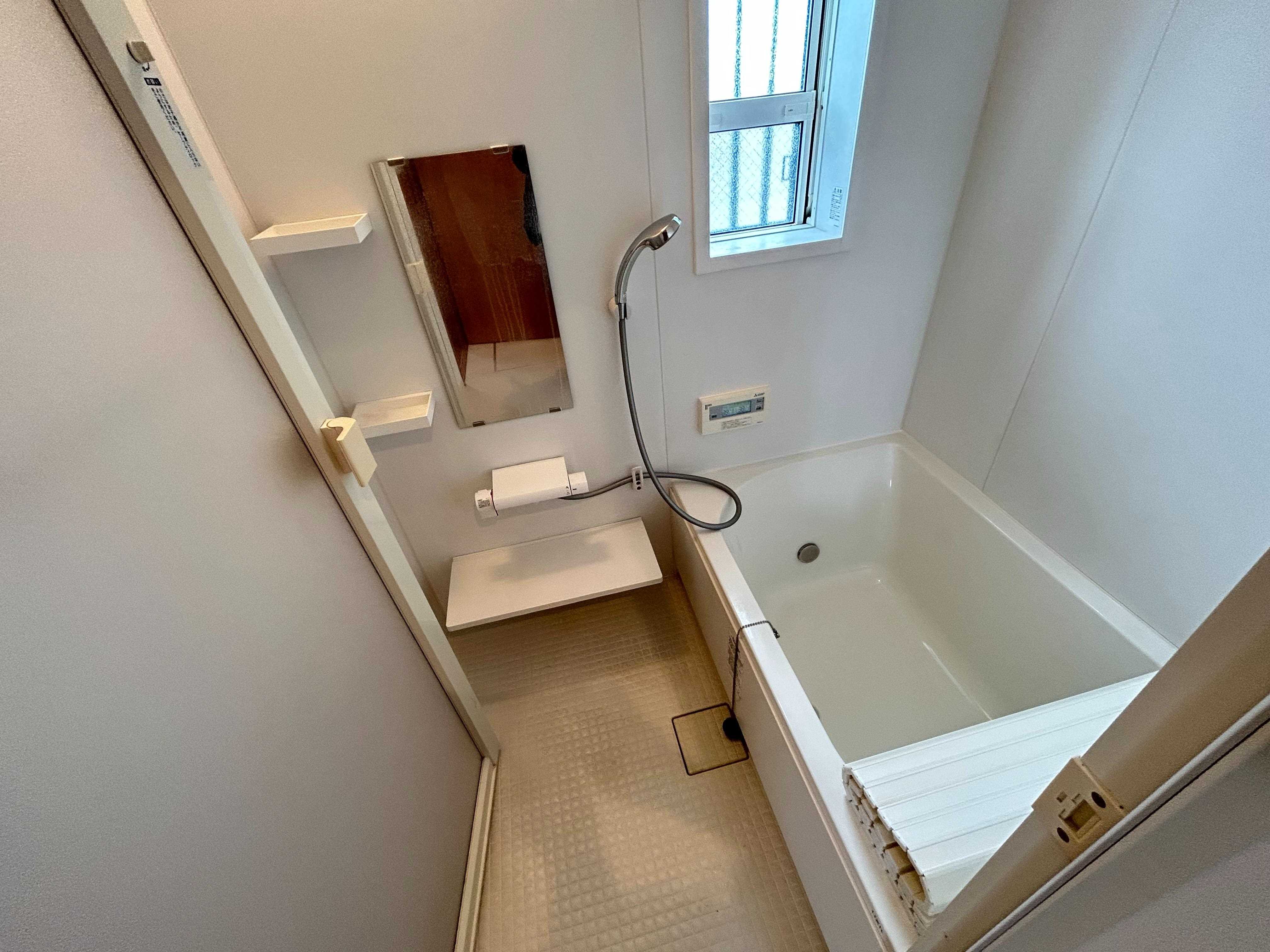 バス・シャワールーム