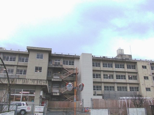 小学校　御幸小学校（小学校）まで850m