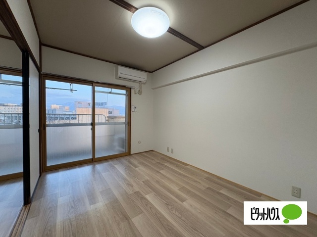 居室・リビング　４０７の写真