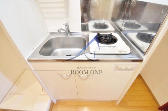 キッチン　キッチンです。