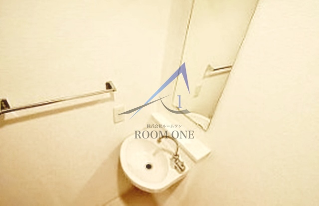 洗面設備　独立洗面台です。