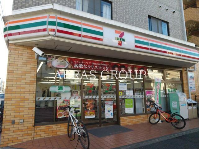 コンビニ　セブンイレブン鶴見仲通店（コンビニ）まで306m