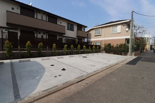 駐車場　★お問い合わせはタウンハウジングまで★