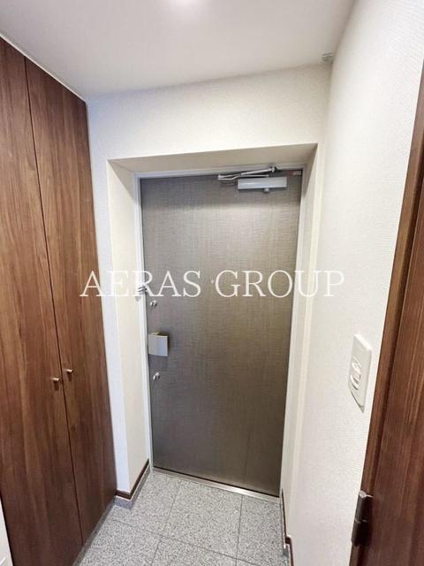玄関　同間取参考写真