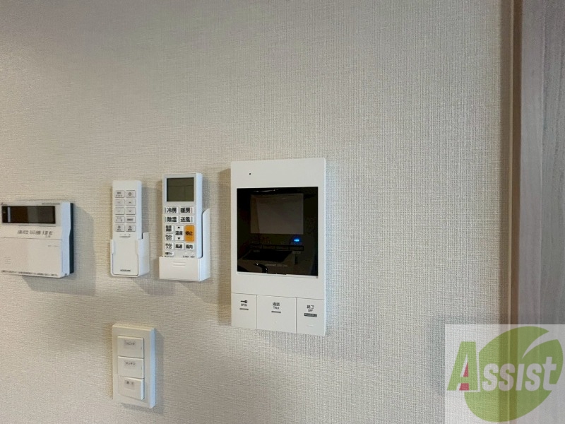 セキュリティ　ＴＶモニター付インターホンです。来客者の顔が見えるので安心！