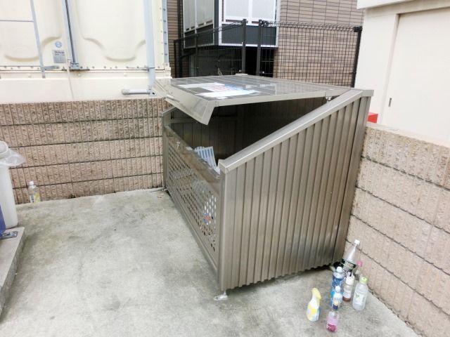 その他共有部分　専用ゴミ置き場。