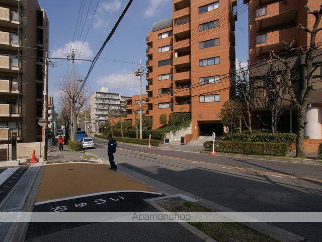 その他　前面道路（その他）まで0m