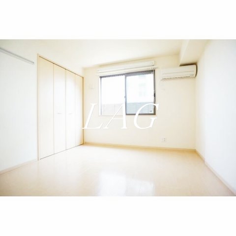 居室・リビング　洋室のお部屋です。