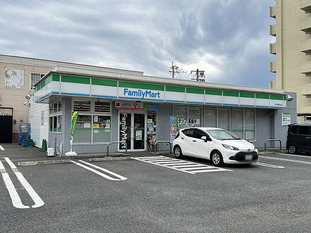 コンビニ　ファミリーマート大分城南団地店（コンビニ）まで850m