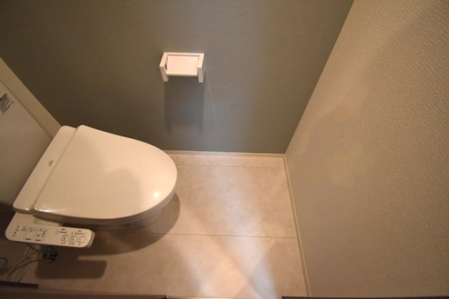 トイレ　ゆったりとした空間のトイレです♪