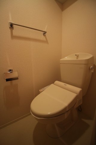 トイレ　※別部屋写真