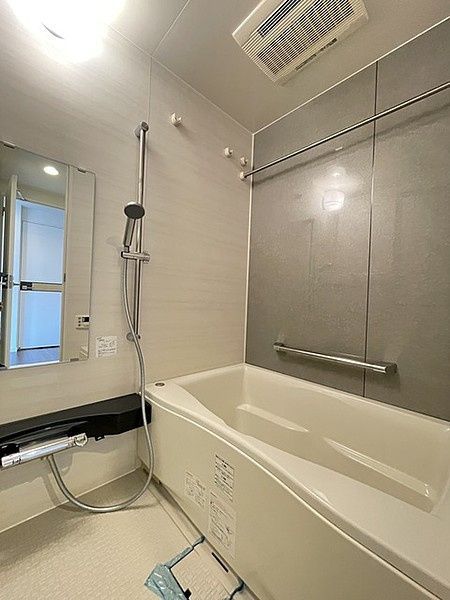 バス・シャワールーム　別タイプ部屋　参考写真です
