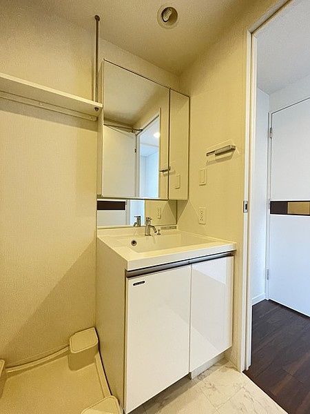 洗面設備　別タイプ部屋　参考写真です