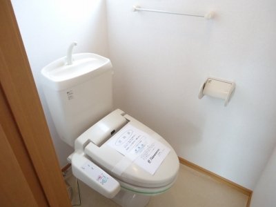 トイレ　シンプルで使いやすいトイレです