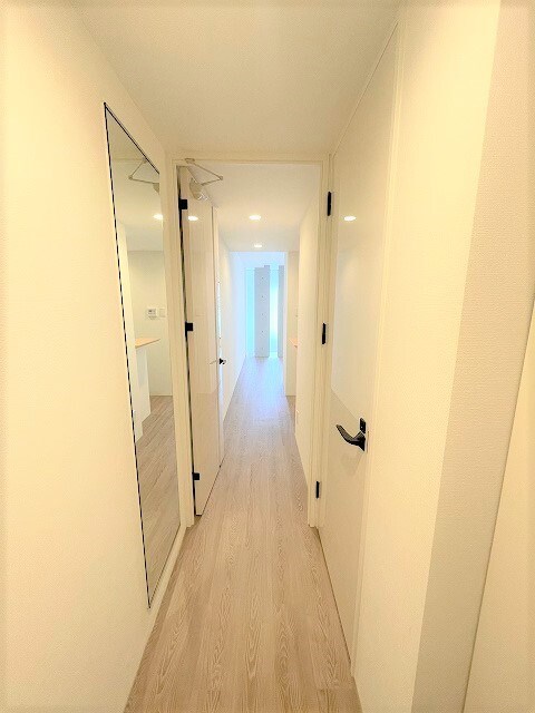 玄関　※別号室参考写真