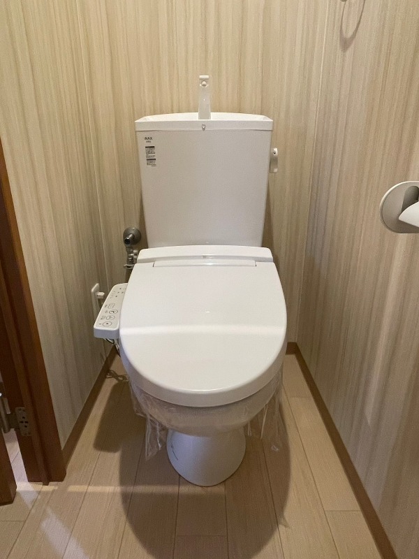 トイレ　※別部屋参考写真