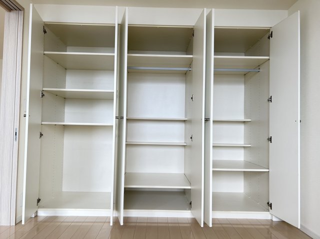 収納　＊同間取り別部屋参照