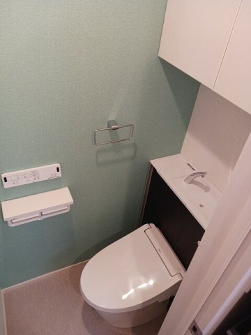 トイレ　トイレもきれいです
