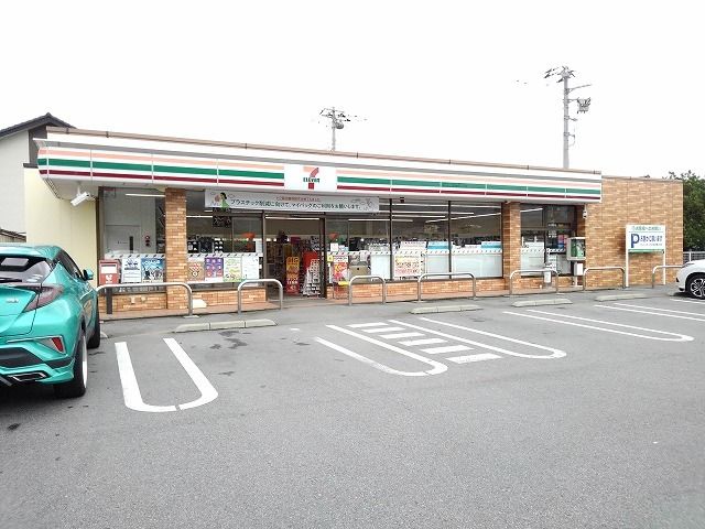 コンビニ　セブンイレブン南アルプス曲輪田（コンビニ）まで1000m
