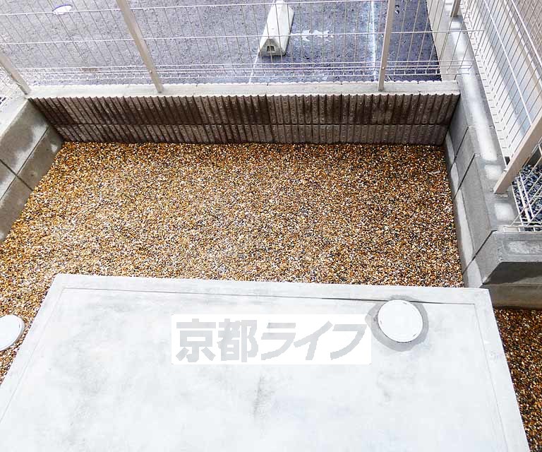 バルコニー　１階のお庭です。