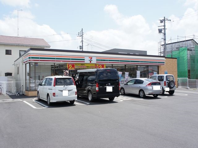 コンビニ　セブンイレブン鹿沼下田町店（コンビニ）まで673m